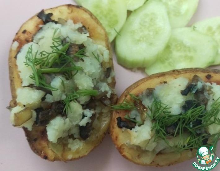 Рецепт: Печеный картофель, фаршированный грибами