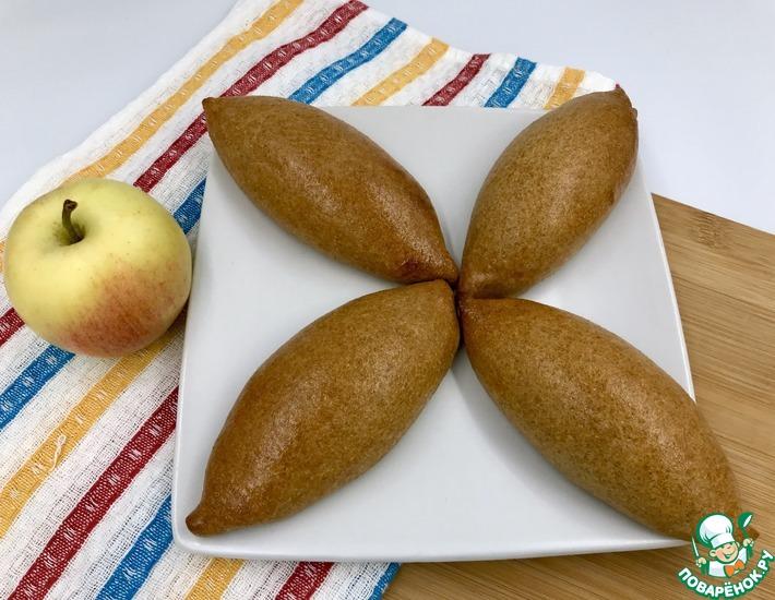 Рецепт: Творожные пирожки с яблоком