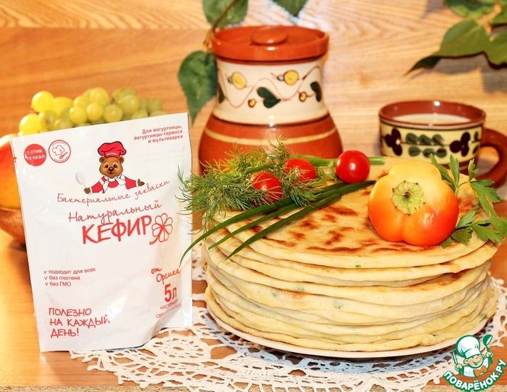 Рецепт: Хычины с сыром, брынзой и картофелем