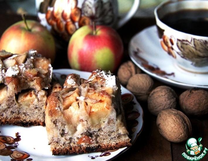 Рецепт: Яблочный пирог с изюмом и орехами