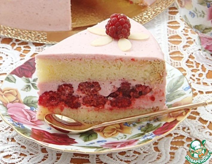 Рецепт: Бисквитный торт со сливочно-малиновым кремом
