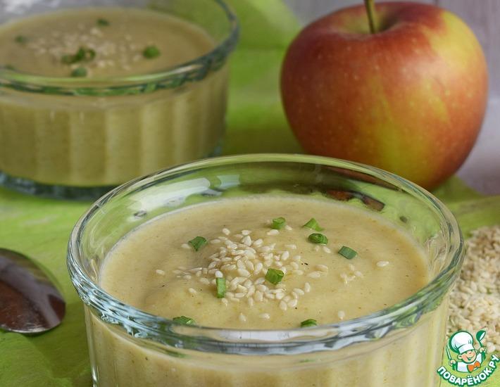 Рецепт: Суп-пюре с брокколи и яблоком