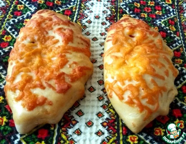 Рецепт: Закрытая пицца с курицей и творогом