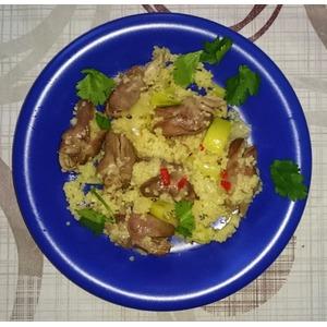 Куриные сердечки с кус-кусом