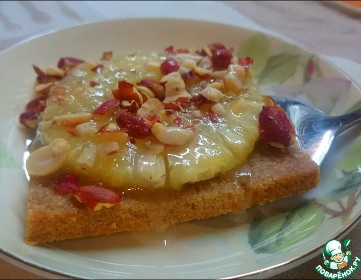 Рецепт: Сладкий ананасовый десерт из ржаной муки
