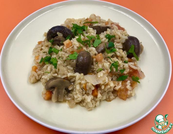 Рецепт: Бурый рис с грибами и овощами