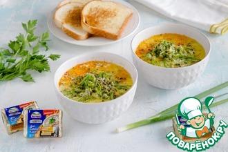 Рецепт: Сырный суп с зеленым горошком и травами