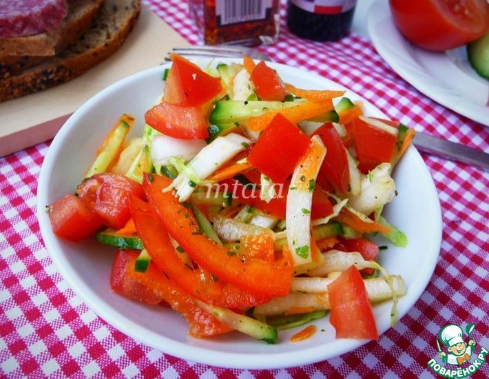 Рецепт: Салат из пекинской капусты с овощами