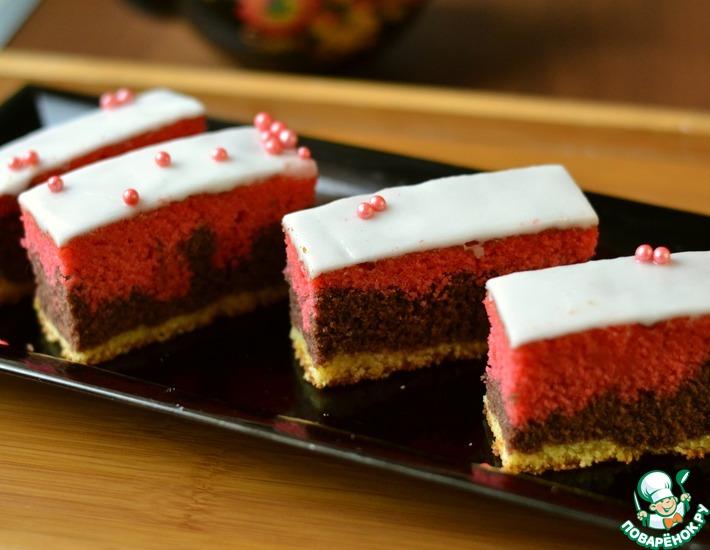 Рецепт: Трехцветный пирог к празднику