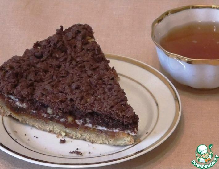 Рецепт: Тертый пирог с вареньем и орехами