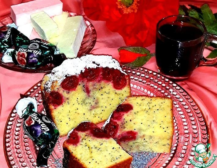 Рецепт: Бисквитный пирог с маком и вишней