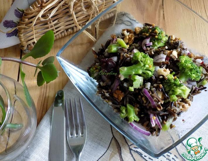 Рецепт: Салат с чёрным рисом и брокколи