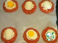 Мясные гнезда с яйцом и помидором ингредиенты