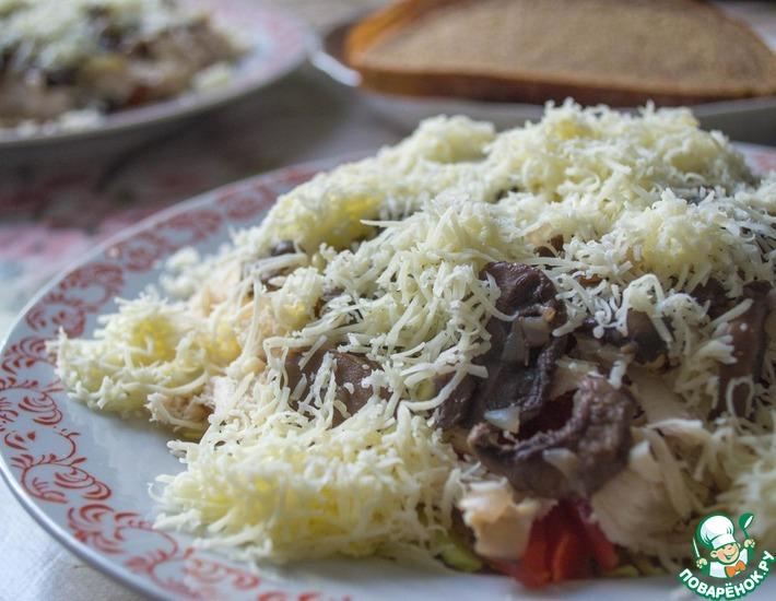 Рецепт: Салат с пекинской капустой и шампиньонами