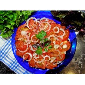Пикантный салат к шашлыку