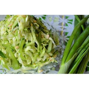 Овощной салат Молодо-зелено
