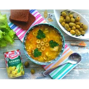Суп с чечевицей и оливками