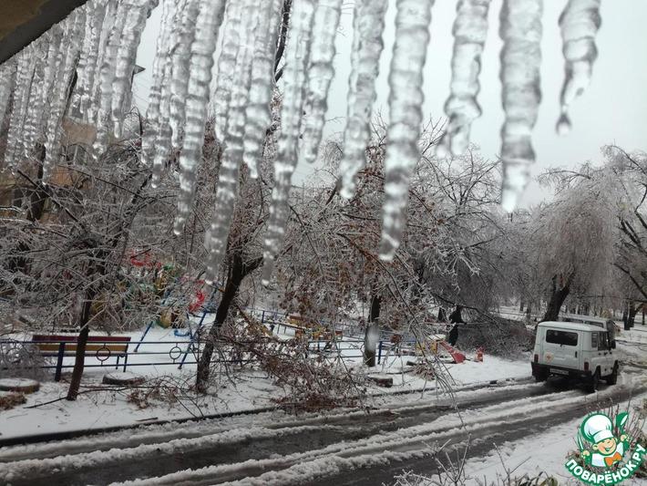 Стихия воды. Владивосток вмерзает в лед.