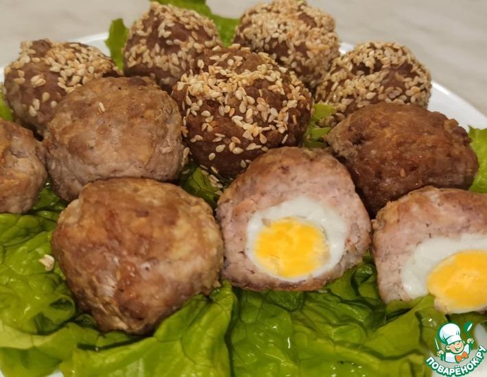 Рецепт: Мясная закуска с перепелиными яйцами