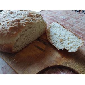 Воздушный белый хлеб на молоке в духовке