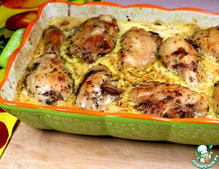 Рецепт: Курица, запеченная с соусом и грибами