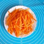 Как нарезать морковь без специальной терки для салатаМорковь по-корейски