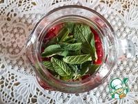 Мятно-имбирный чай с ягодами ингредиенты