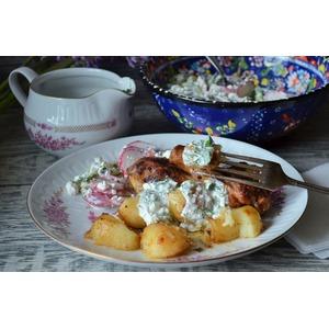 Курица и картофель с творожным крем-соусом