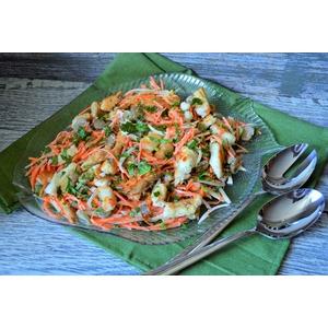 Салат овощной с жареной пикшей