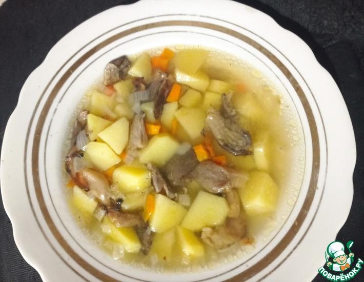 Рецепт: Картофельный суп с вешенками