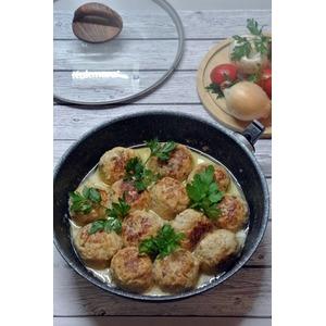 Куриные шарики с грибами и капустой