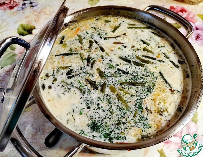 Рецепт: Сырный суп с фасолью и цветной капустой