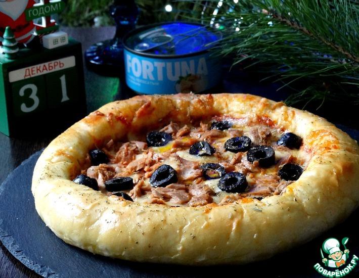 Рецепт: Пицца с тунцом и маслинами