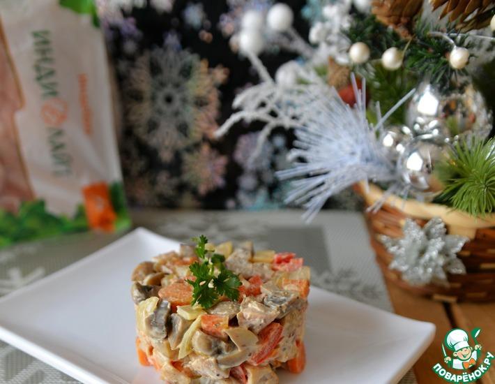 Рецепт: Салат из индейки с маринованными шампиньонами