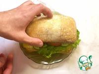 Вкусный вегетарианский сэндвич из чиабатты ингредиенты