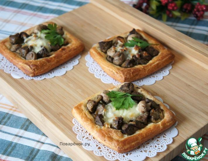 Рецепт: Тарты с печенью и грибами