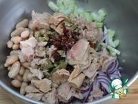 Овощной салат с тунцом и сухариками ингредиенты