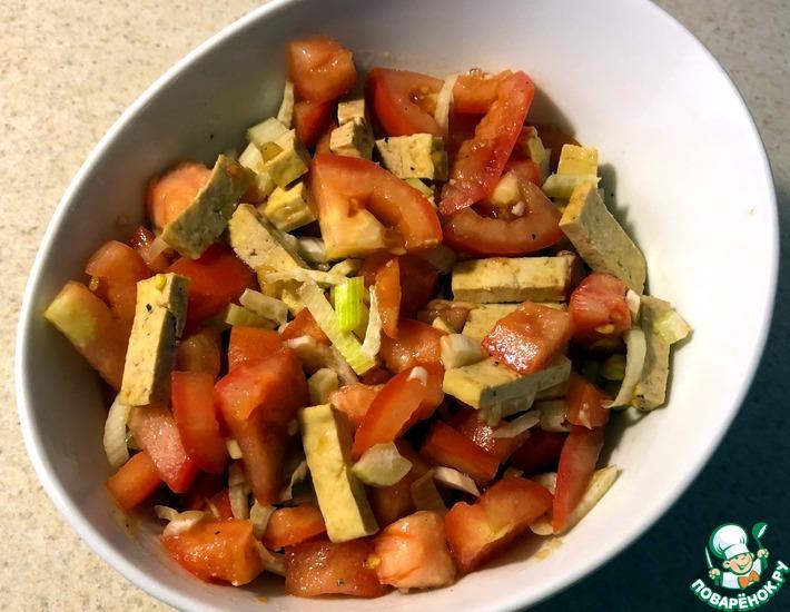 Рецепт: Салат из помидоров с тофу