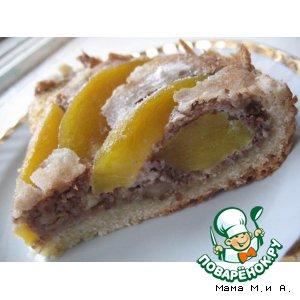 Рецепт: Персиковый пирог с ореховым кремом