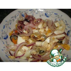 Рецепт: Салат с морепродуктами