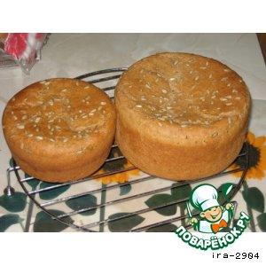 Рецепт: Хлеб ржаной с семечками на закваске