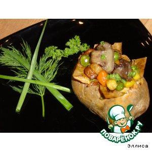 Запеченный картофель с овощами