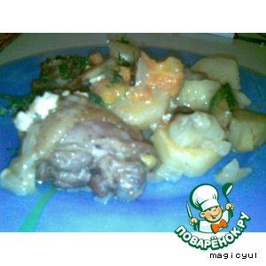Рецепт: Картошка с мясом и яблоками