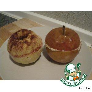 Рецепт: Запеченные яблоки с творогом
