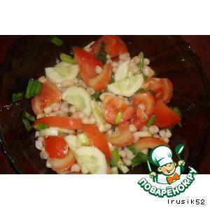 Рецепт: Салат овощной с белой фасолью