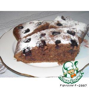 Рецепт: Пирог шоколадно-ореховый с ежевикой