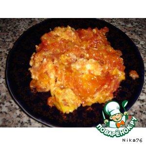 Рецепт: Яичница с помидорами