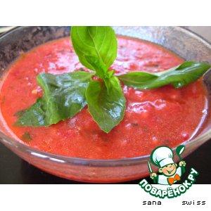 Рецепт: Клубнично-томатный гаспаччо