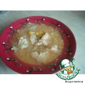 Рецепт: Куриный суп с рисовой вермишелью