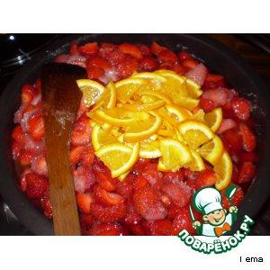 Рецепт: Варенье из клубники с апельсинами